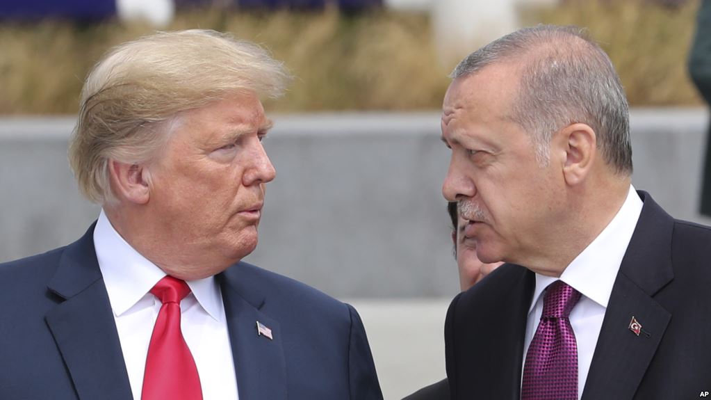 «Достопочтенный» Эрдоган по телефону обсудил с Трампом вопрос закупки С-400