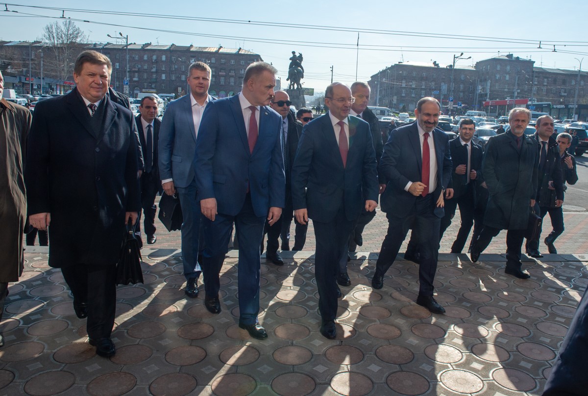 Иван Телегин принял участие в мероприятии ЮКЖД: запуск новейшего скоростного поезда Ереван-Гюмри