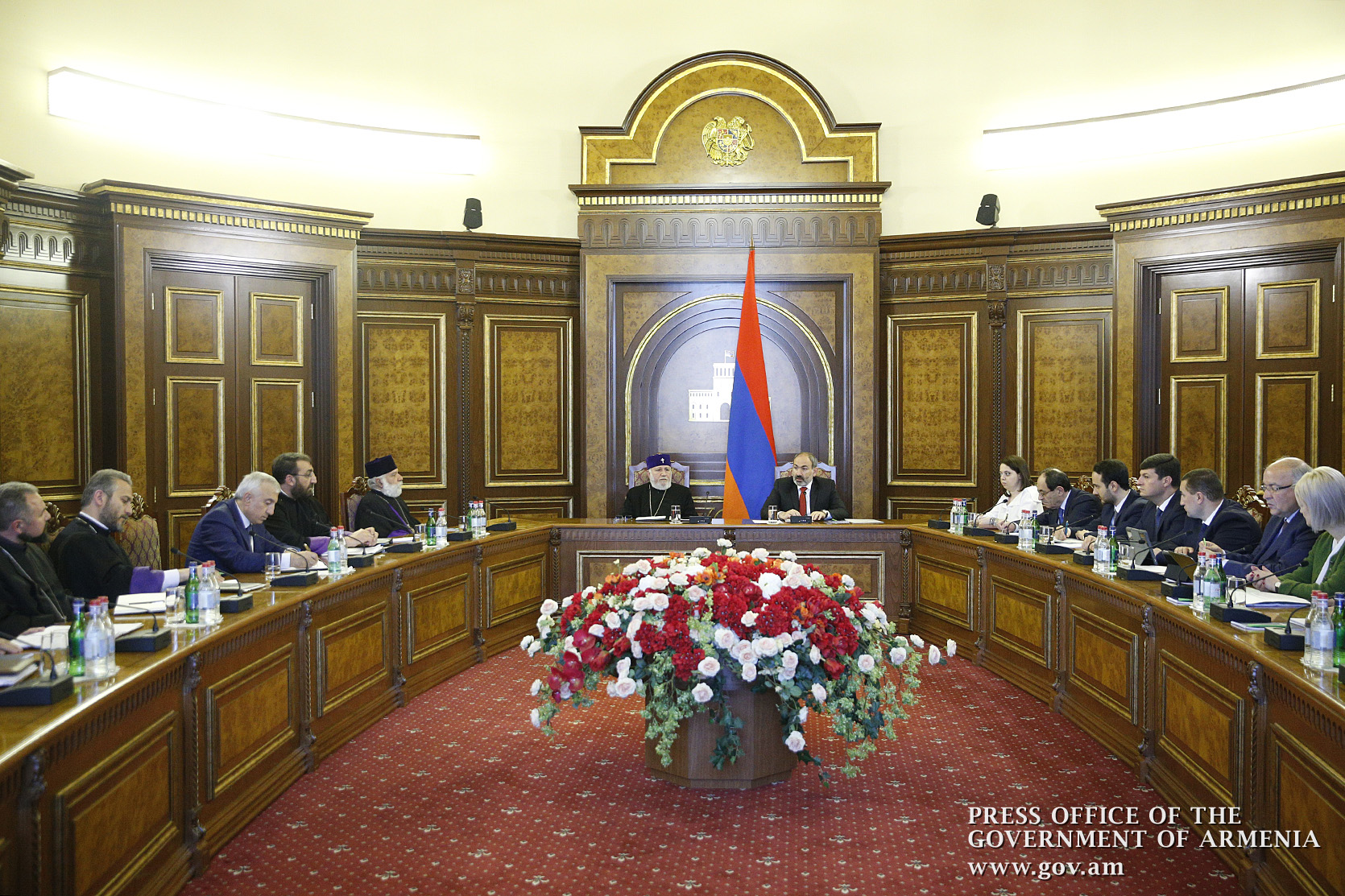 Состоялась первая встреча рабочей группы по вопросам взаимоотношений между Республикой Армения и Армянской Апостольской Церковью