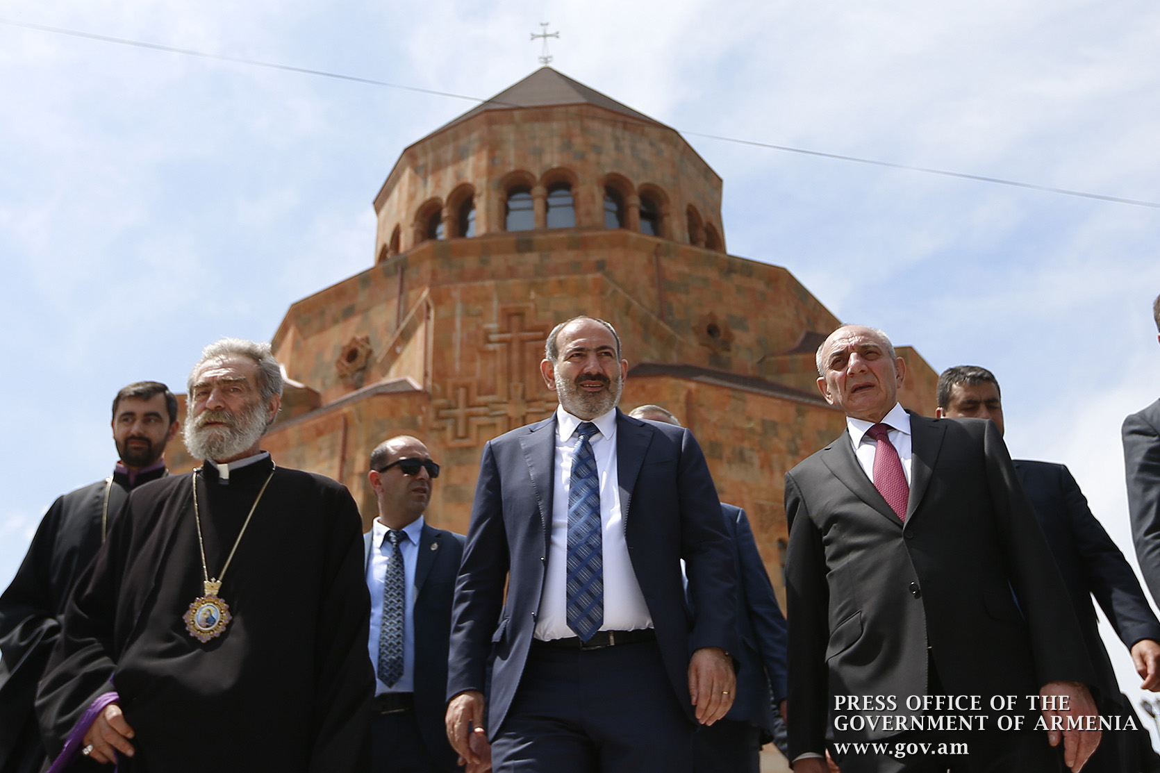 Решение конфликта должно быть приемлемым для всех трех сторон — народов Армении, Арцаха и Азербайджана: Никол Пашинян
