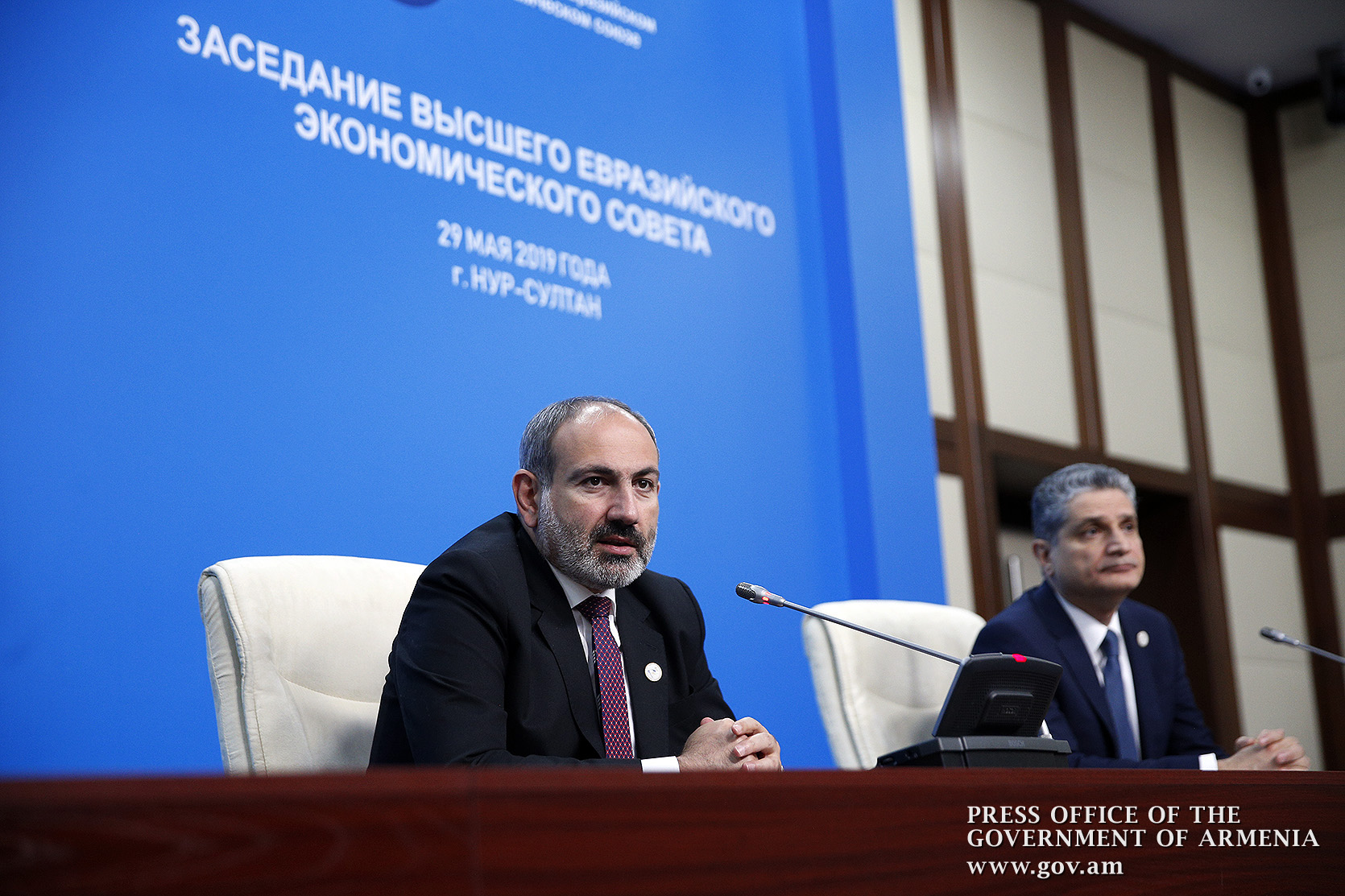 Никол Пашинян выступил с заявлением для прессы по итогам заседания Высшего Евразийского экономического совета