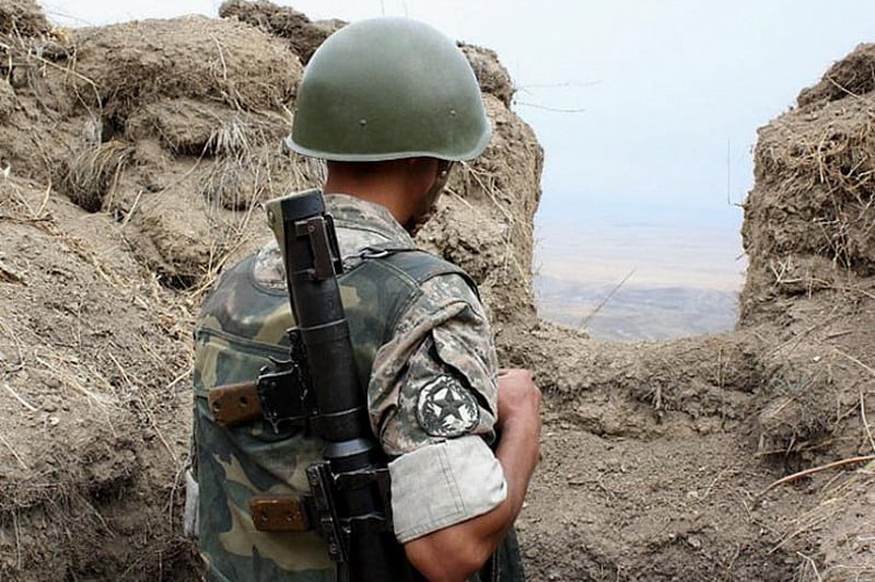 В Арцахе выстрелом с азербайджанской стороны ранен военнослужащий: состояние крайне тяжелое
