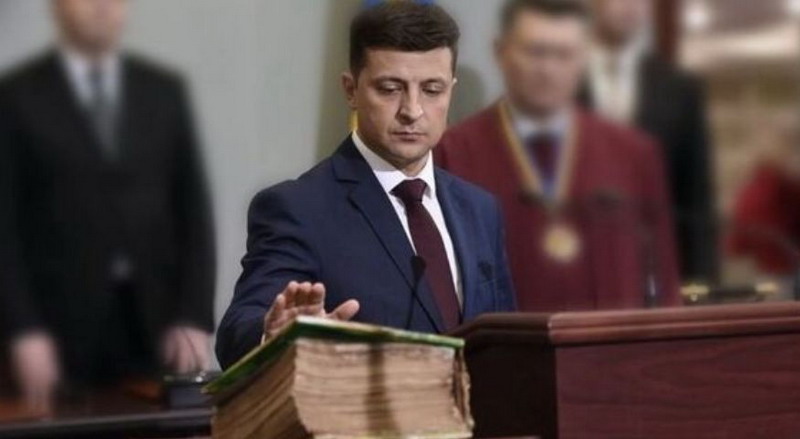 Владимир Зеленский вступил в должность президента Украины и объявил о роспуске Рады: видео