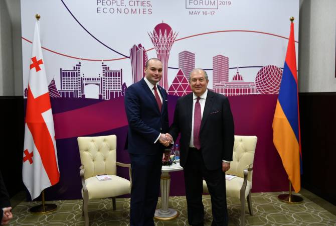 У армяно-грузинских отношений большой потенциал развития: президент Саргсян встретился с премьером Грузии