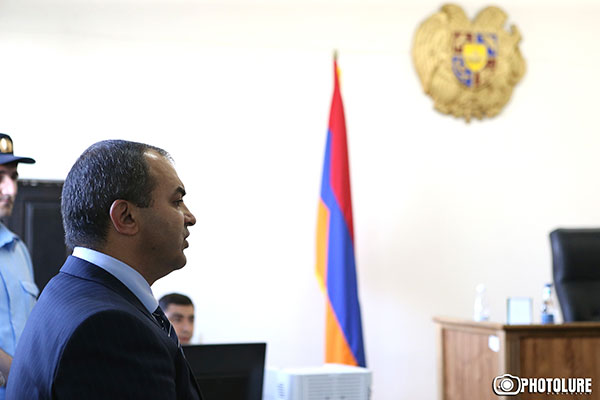 Генпрокуратура опротестует решение суда об изменении меры пресечения в отношении Кочаряна