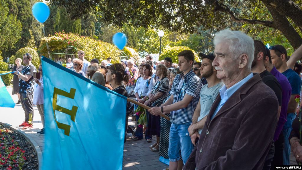 В Украине и в мире поминали жертв депортации крымских татар в мае 1944 года