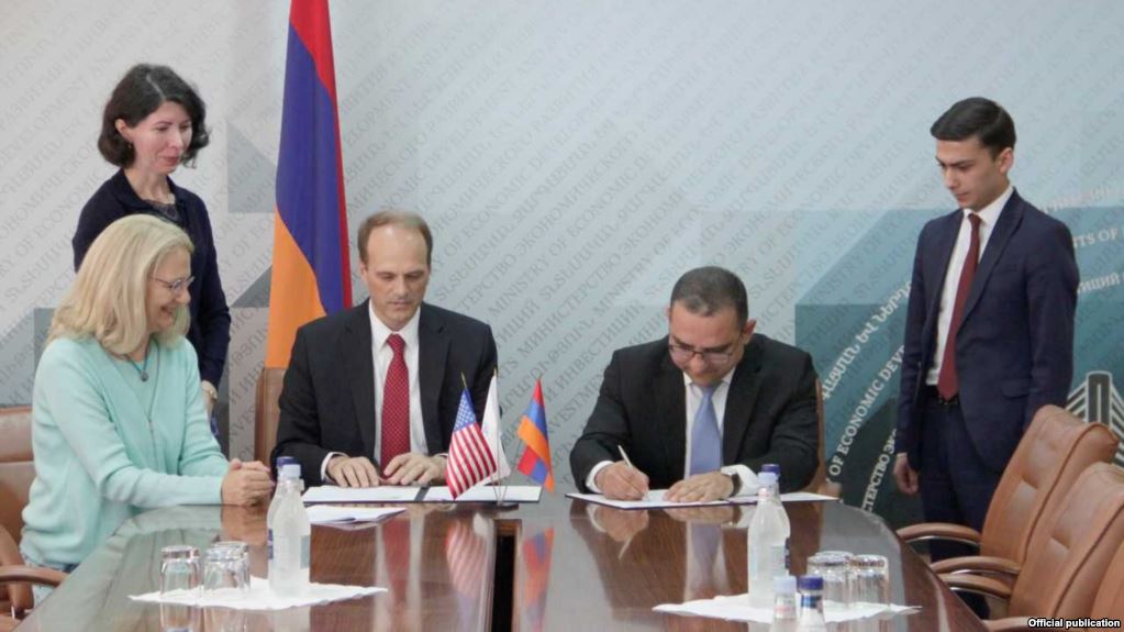 США предоставят Армении дополнительный грант в 7,5 млн долларов