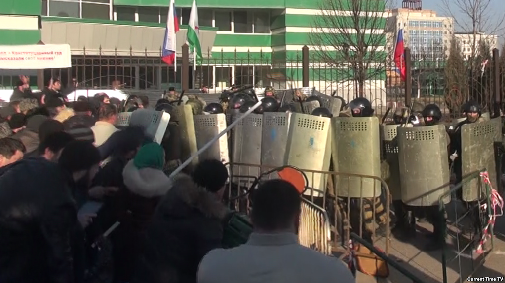 Беларусь передала России ингушского активиста: он помещен в изолятор в Нальчике