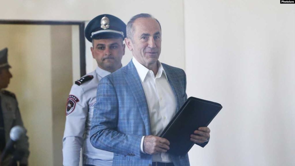 Кочарян усматривает в обвинении во взяточничестве цель «длительного ареста на его имущество и счета»