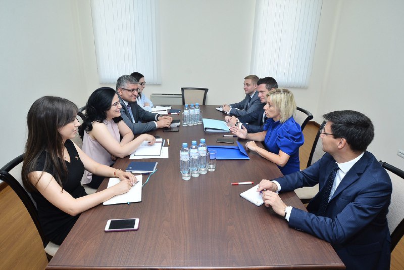 В Ереване состоялись консультации между МИД Армении и России в информационной сфере