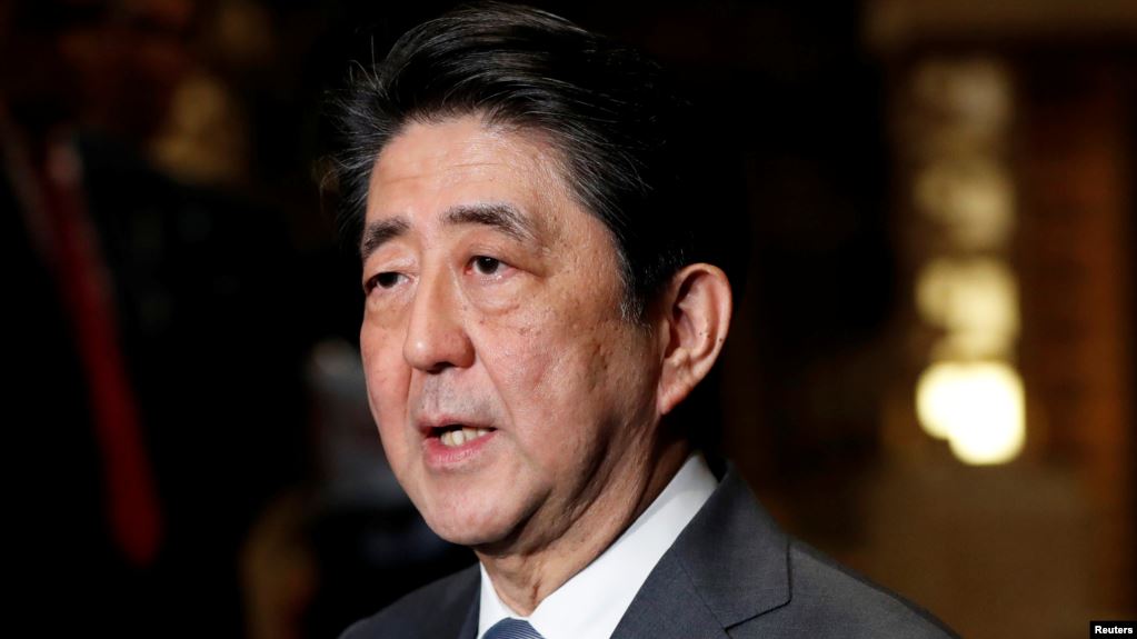 Абе: Япония сделает все для снижения напряженности между США и Ираном — VOA