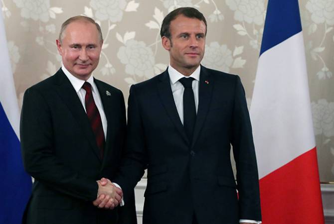 Путин и Макрон обсудили Нагорно-Карабахский конфликт