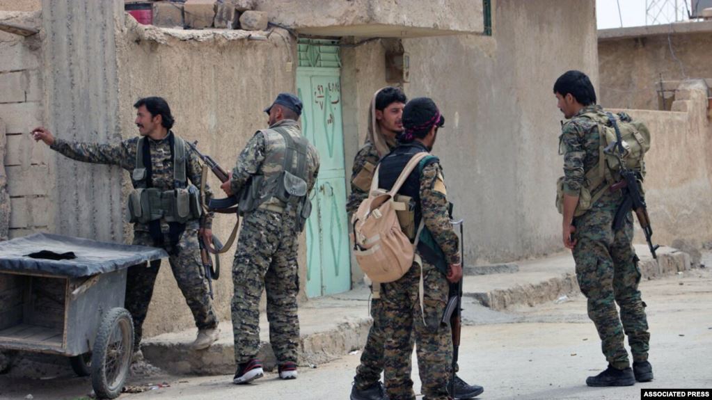 Вторжение Турции в Сирию приведет к возрождению ИГ: командир сирийских курдов