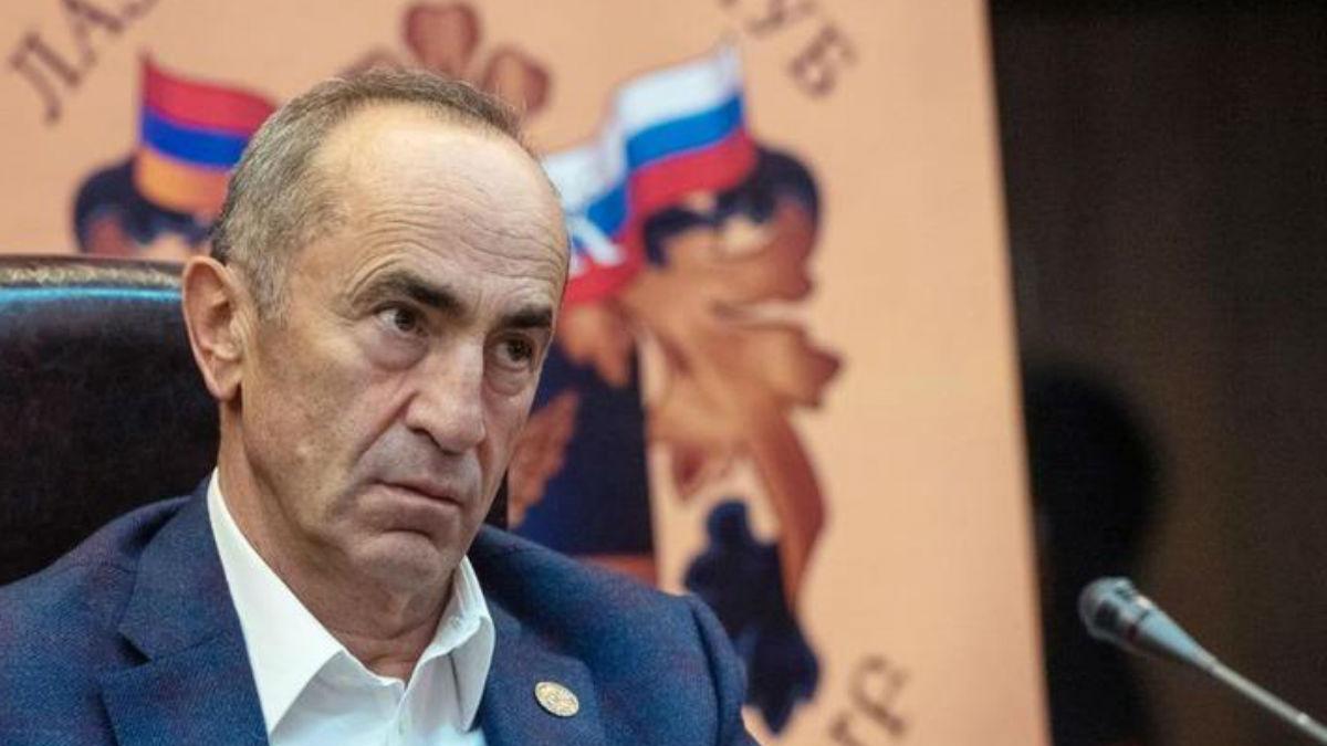 Конституционный Суд Армении отложил рассмотрение заявления Роберта Кочаряна
