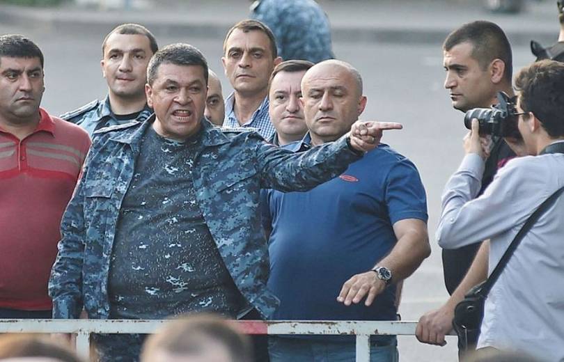 Экс-главе Полиции Владимиру Гаспаряну предъявлено обвинение в превышении власти