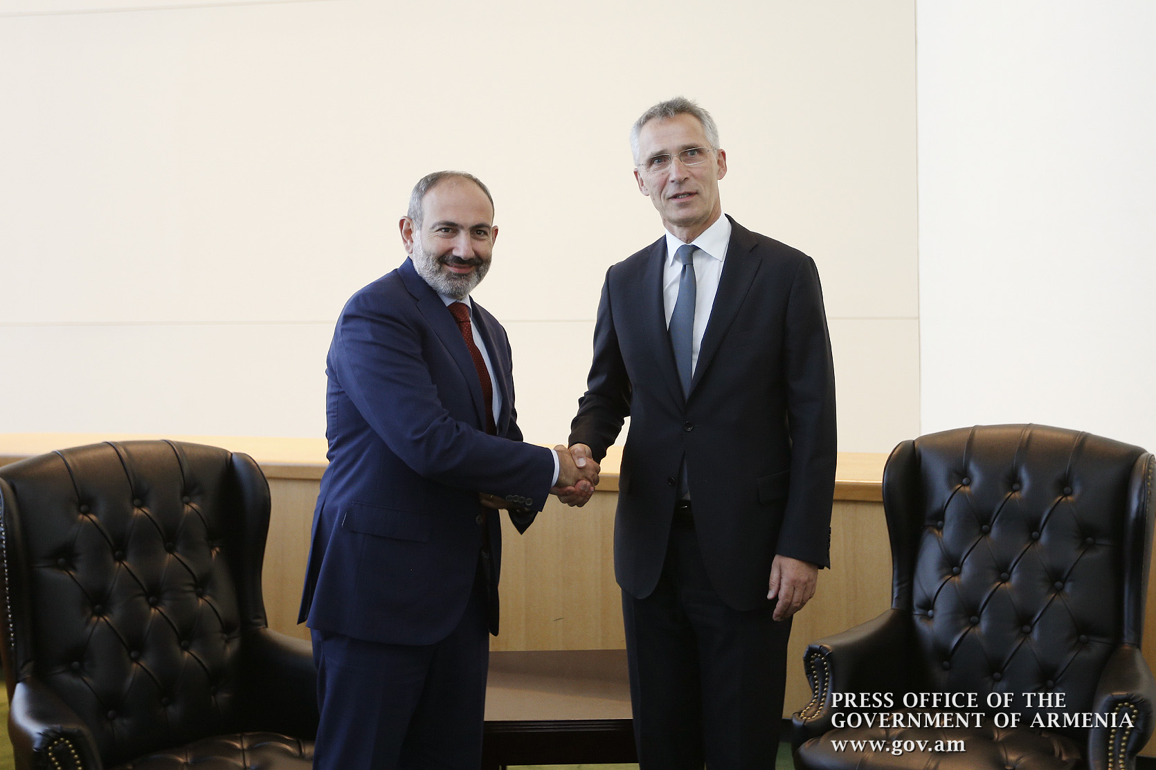 Никол Пашинян и Йенс Столтенберг обсудили вопросы сотрудничества Армения-НАТО