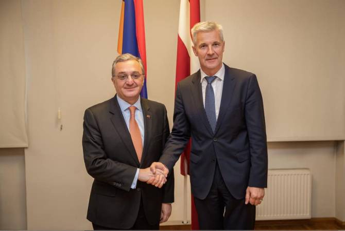 Глава МИД Армении и вице-премьер Латвии в Риге обсудили перспективы сотрудничества