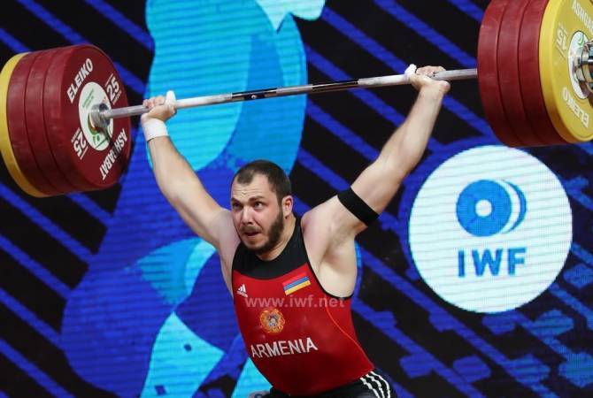 Акоб Мкртчян из Гюмри — чемпион мира по тяжелой атлетике!