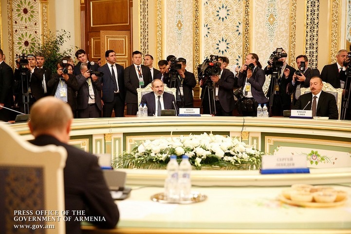 Москва не будет против, а Алиев пока не заинтересован