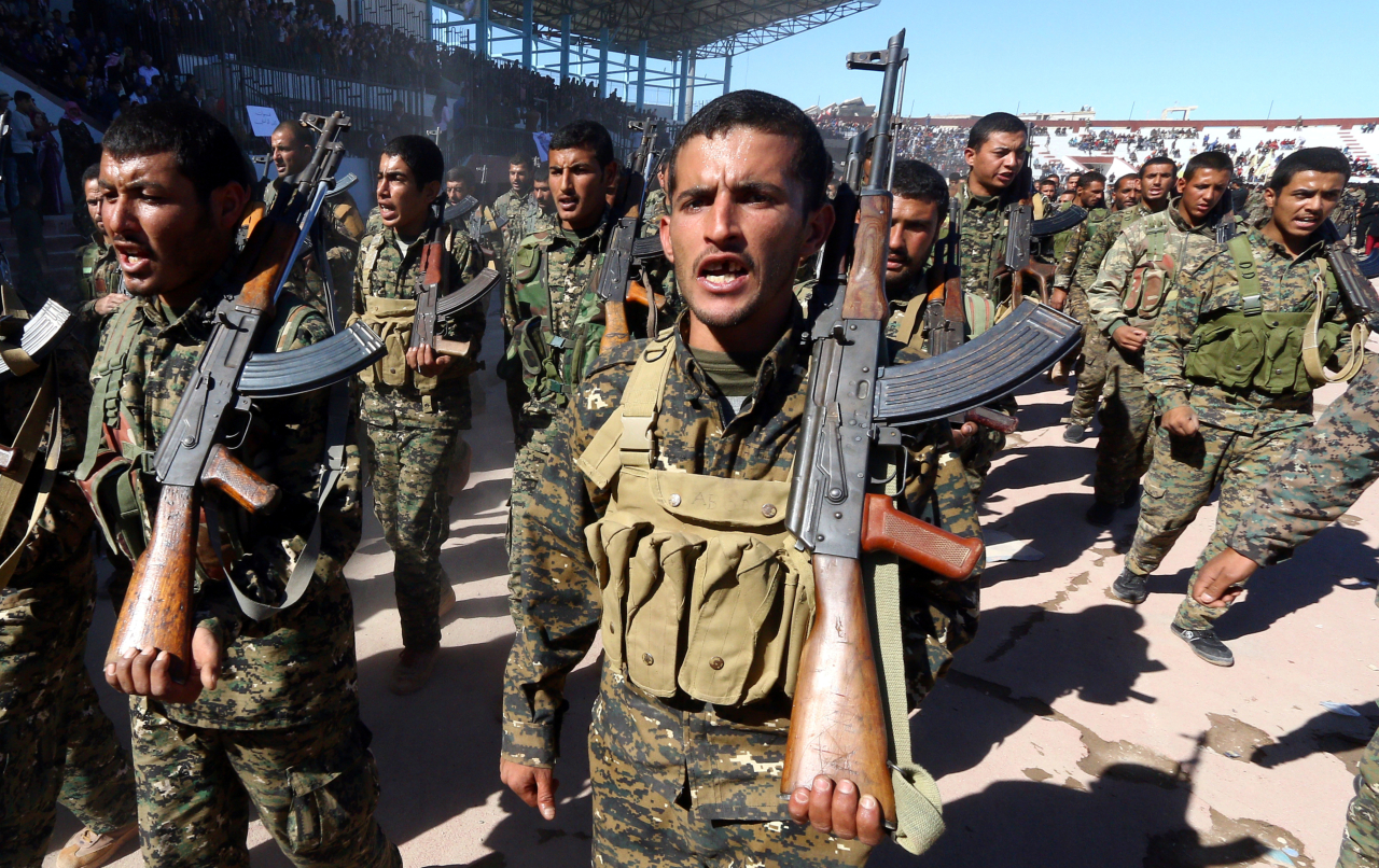 Войска сирийских курдов начали отход от границы с Турцией