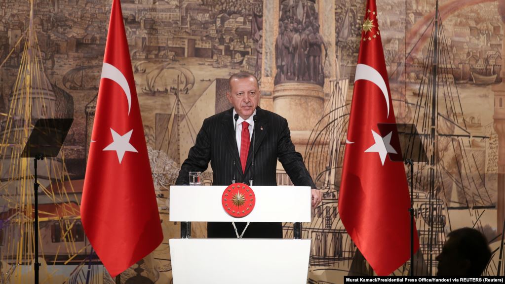 «Запад принял сторону террористов»: Эрдоган перед встречей с Путиным