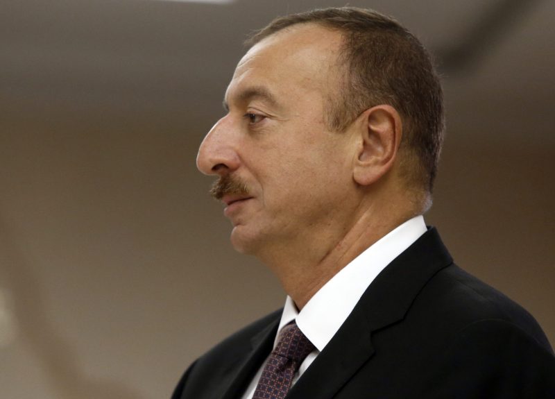 Алиев уволил своих «опорных» вице-премьеров на фоне массовых протестов и репрессий
