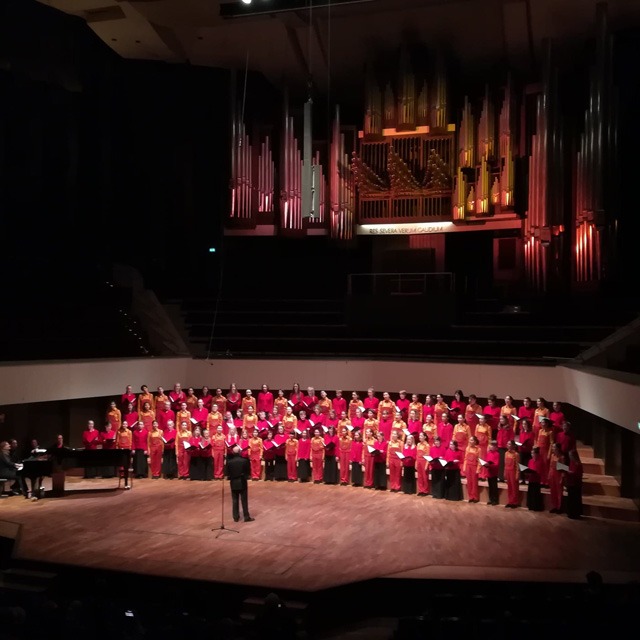 «Маленьким певцам Армении» стоя аплодировали по всей Литве»: концертные туры в Литве и Германии