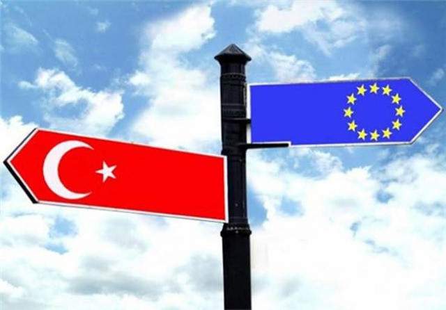 ЕС рассмотрит возможность введения санкций против Турции в связи со вторжением в Сирию