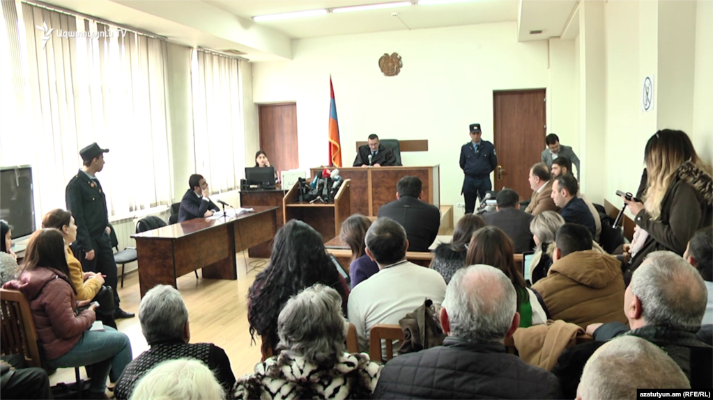 Суд отклонил ходатайство адвоката Давида Санасаряна о прекращении дела