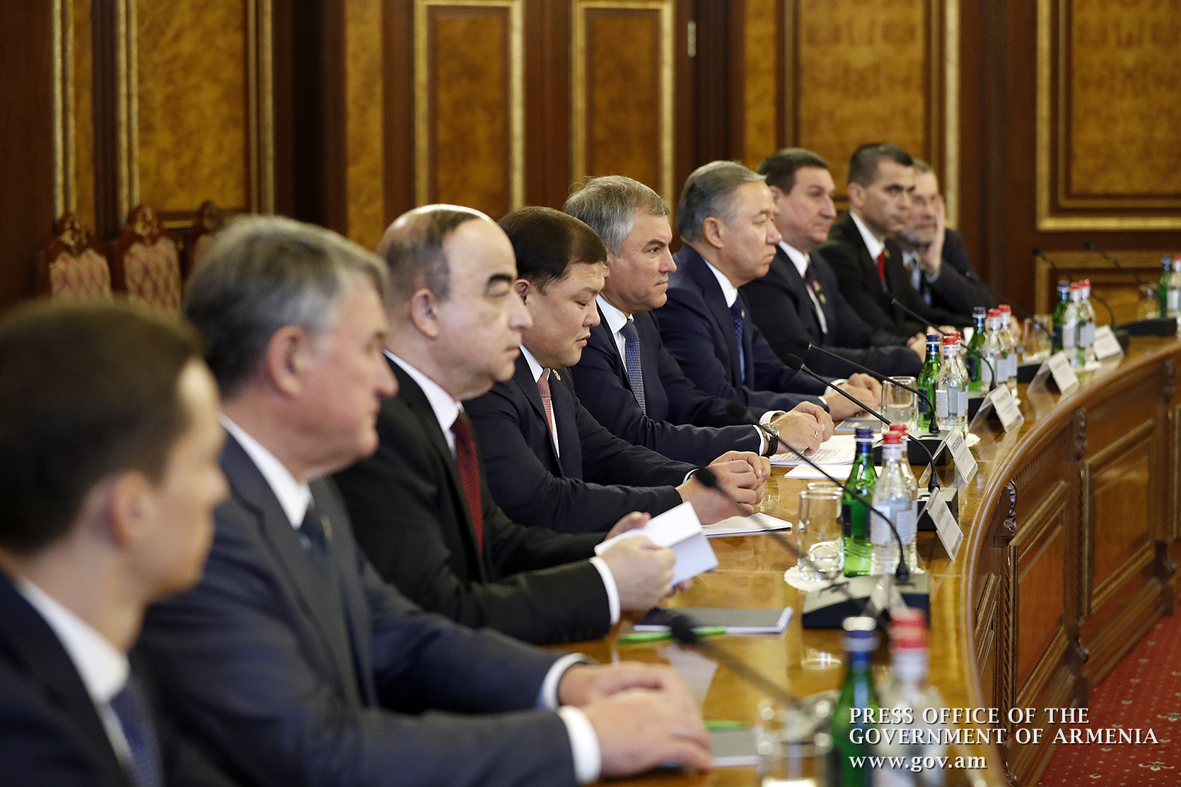 Никол Пашинян принял глав парламентов стран-членов ОДКБ: «ОДКБ имеет стратегическое значение»