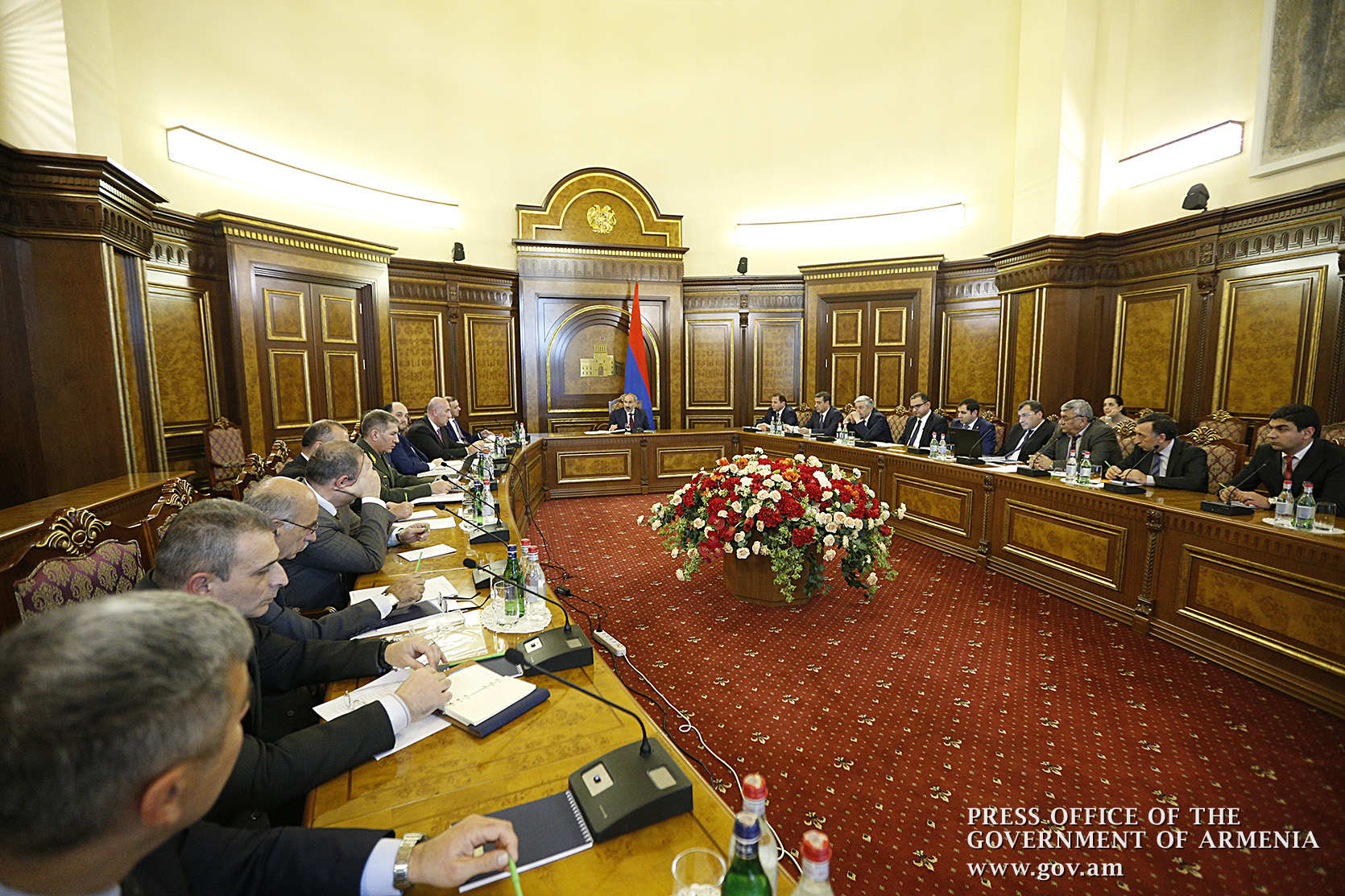 В правительстве состоялось заседание Военно-промышленного комитета Армении