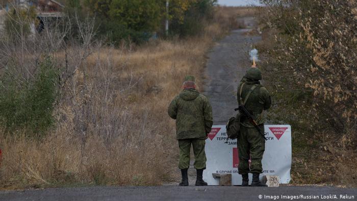Разведение сил в Донецкой области Украины сорвалось: Киев обвиняет Москву