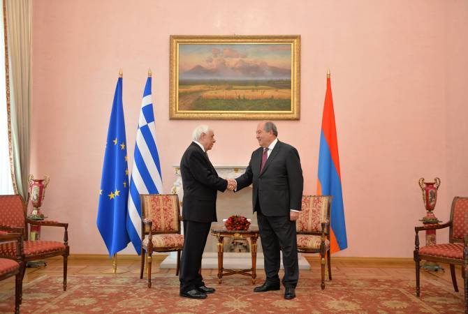 «У нас есть прекрасная возможность развивать отношения»: президенты Армении и Греции встретились в Ереване
