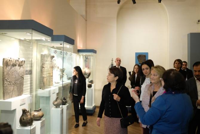 Супруги президентов Армении и Греции посетили Музей истории Армении в Ереване