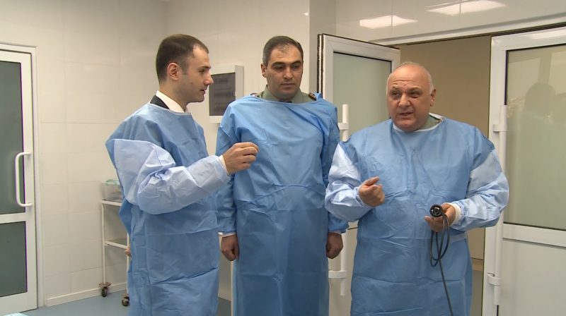 Благотворитель Карен Варданян подарил военному госпиталю оборудование на сумму 48 млн драмов