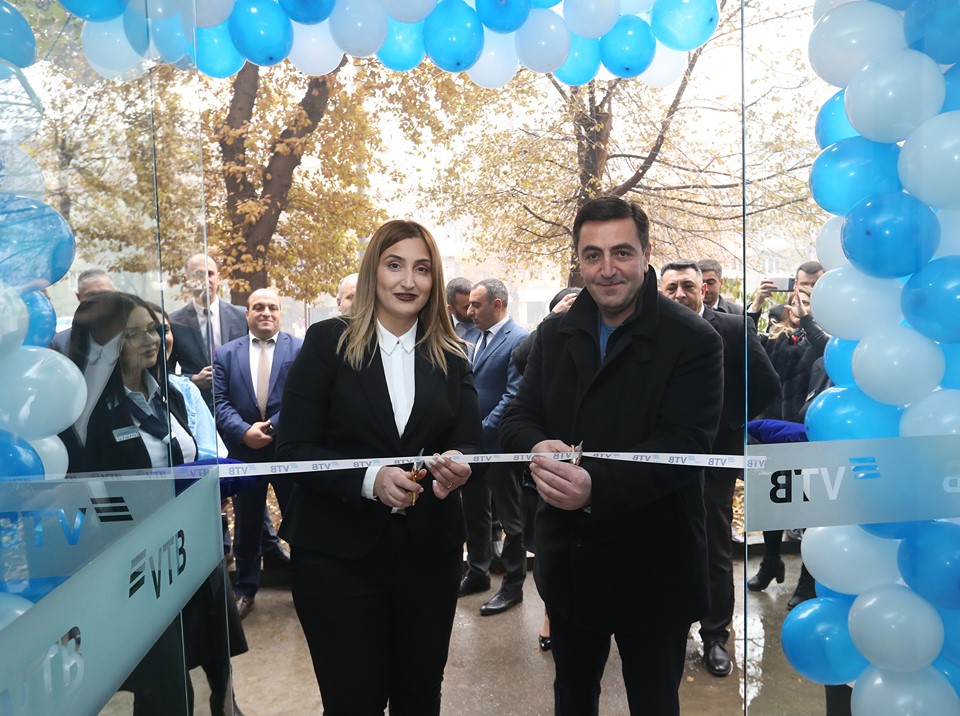 Состоялось официальное открытие 3-х филиалов Банка ВТБ (Армения)
