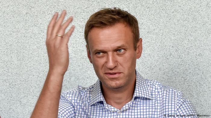 Напавший на ФСБ в «день чекиста» был членом «пропутинской» организации: Алексей Навальный