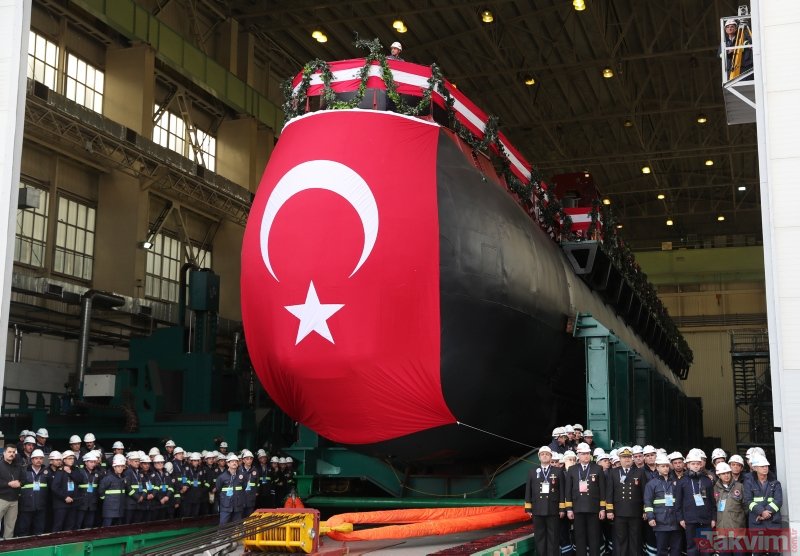 Турция спустила на воду первую подводную лодку собственного производства