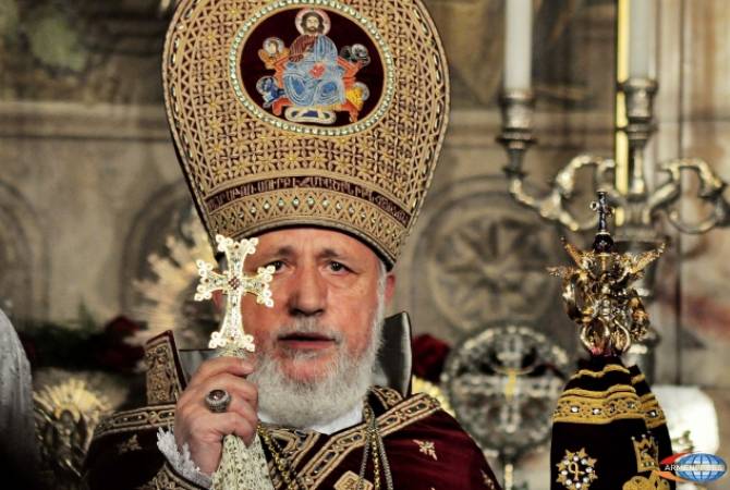 Католикос Все Армян отслужит панихиду по случаю 30-й годовщины погромов армян в Баку