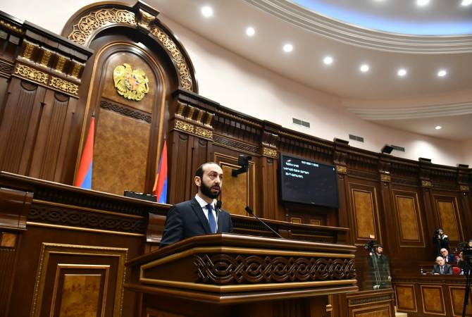 Важна правильная оценка международной общественности погромов армян в Баку: Арарат Мирзоян