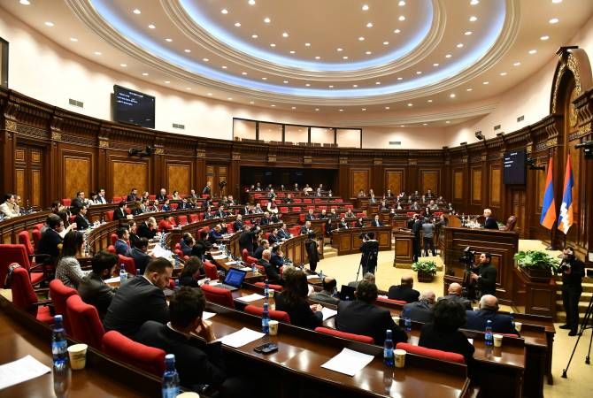 Депутаты парламентов Армении и Арцаха приняли заявление об осуждении армянских погромов в Баку