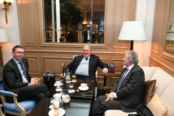 Президент Саргсян в Цюрихе встретился с представителями французской компании “Thales Group”