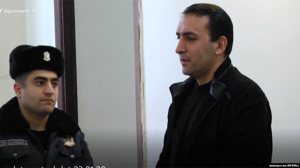 Пожизненно заключенный Ашот Манукян освобожден в зале суда после 24 лет тюрьмы
