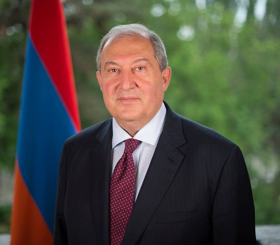 Президент Армен Саргсян поздравил Левона Тер-Петросяна с 75-летием