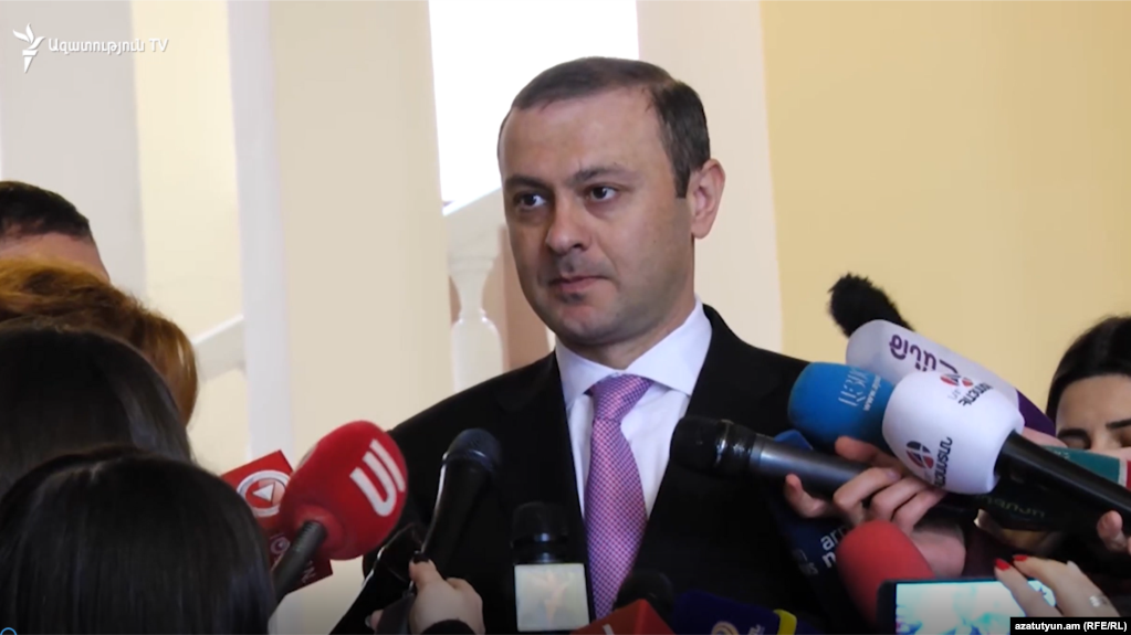 В стране были попытки переворота: секретарь Совбеза Армении