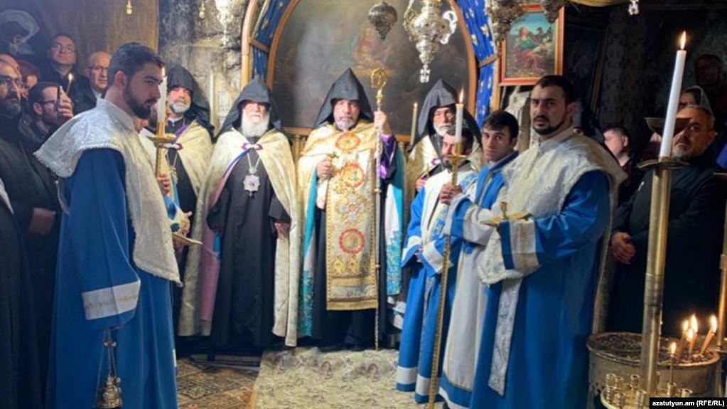 Очередной инцидент между армянскими и греческими священниками произошел в Вифлеемском Храме Рождества Христова