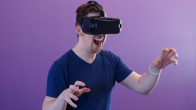 Очарование виртуальной реальности