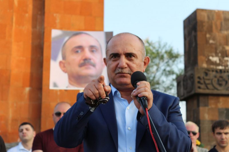 Самвел Бабаян и его партия на выборах президента Арцаха поддержат Масиса Маиляна: заявление