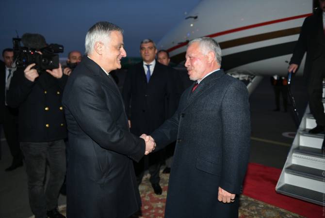 Король Иордании Абдалла Второй прибыл в Армению с официальным визитом