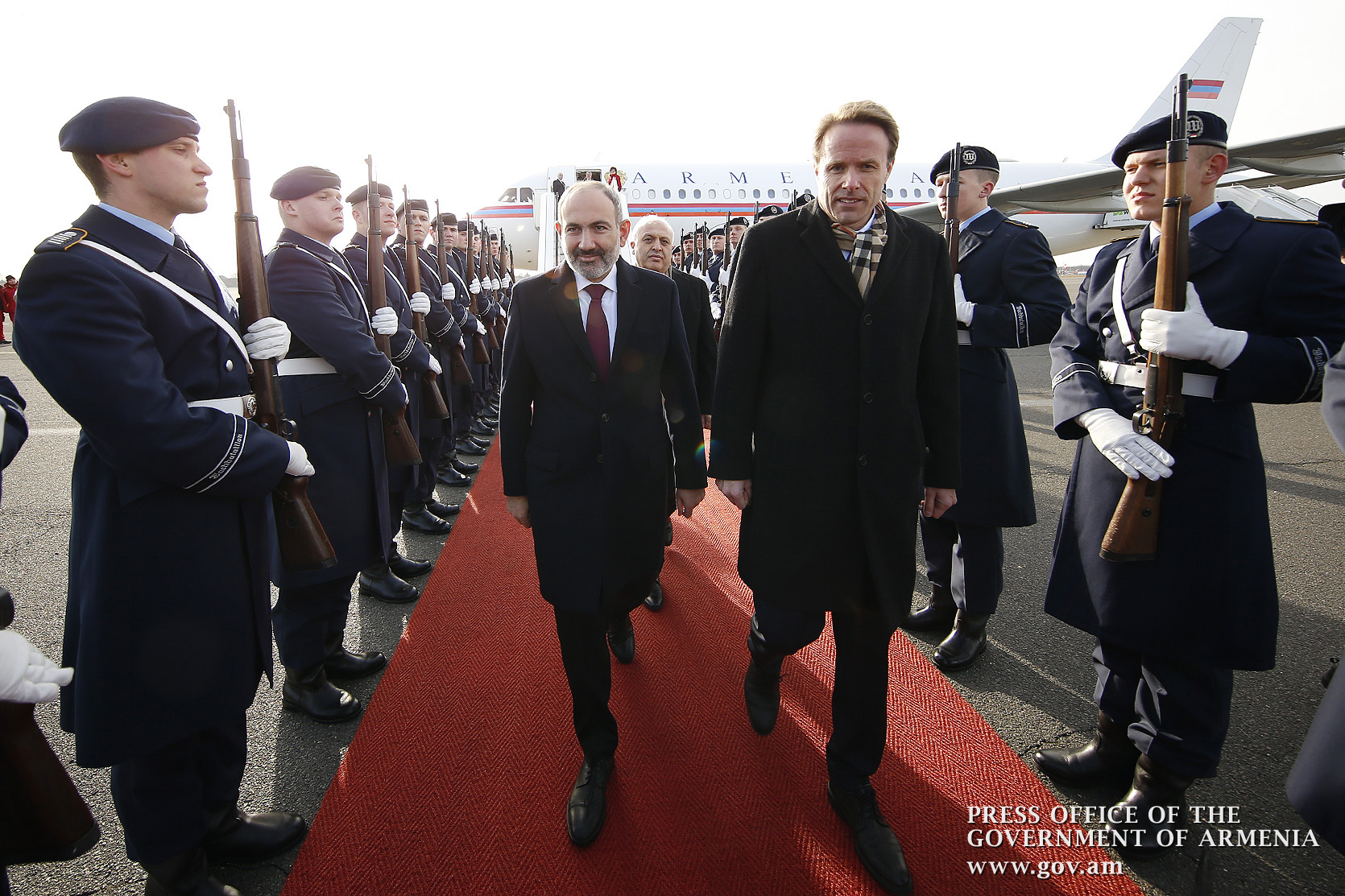 Никол Пашинян с делегацией прибыл в Берлин